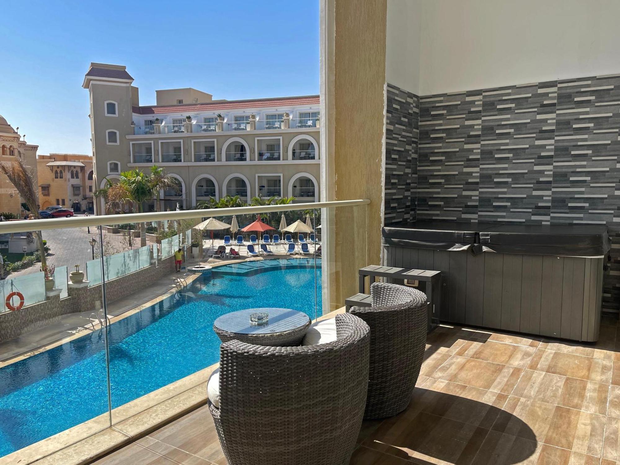Kaisol Romance Resort Sahl Hasheesh - Adults Only Hurghada Ngoại thất bức ảnh The swimming pool at the hotel