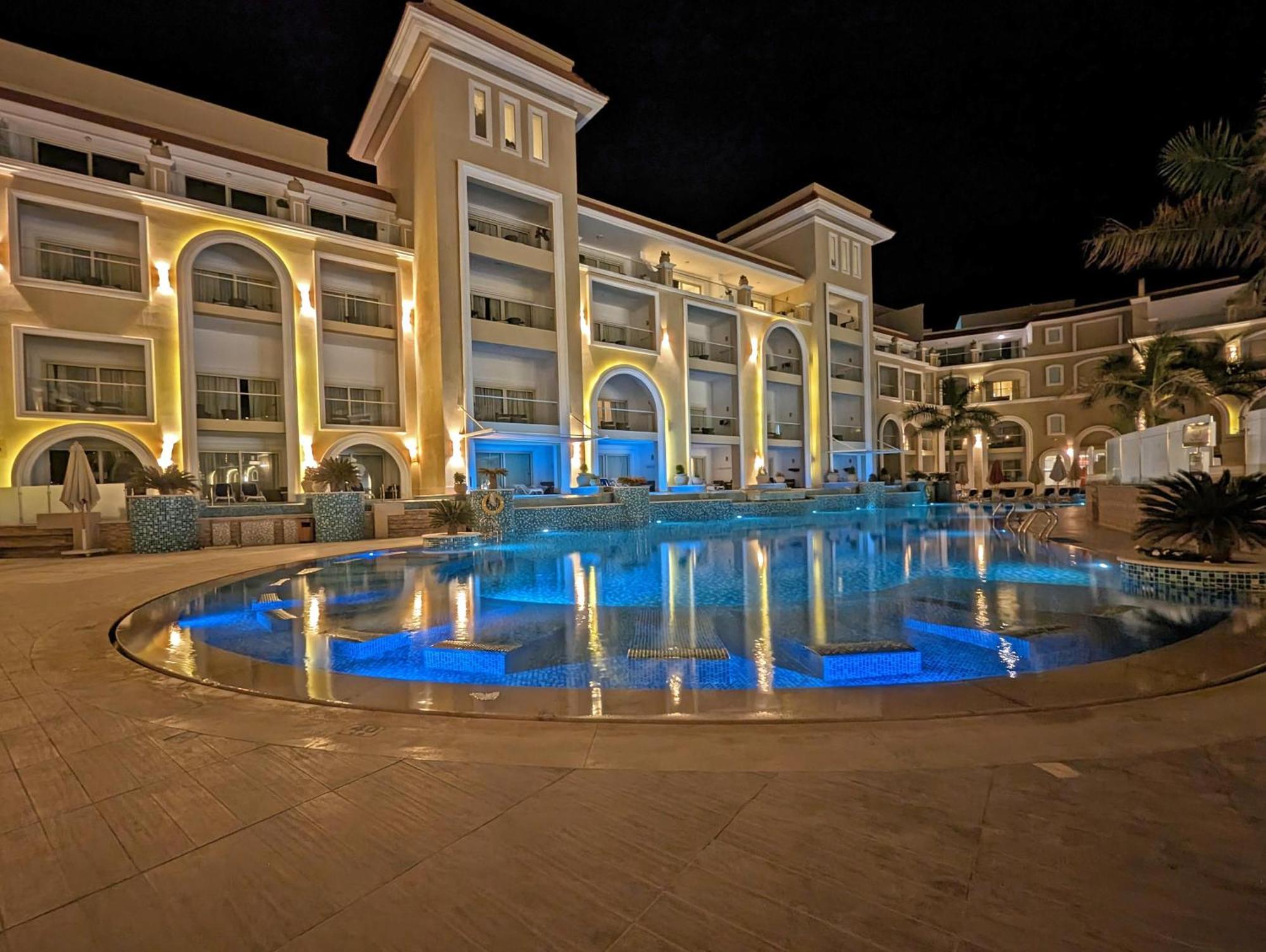 Kaisol Romance Resort Sahl Hasheesh - Adults Only Hurghada Ngoại thất bức ảnh The Royal