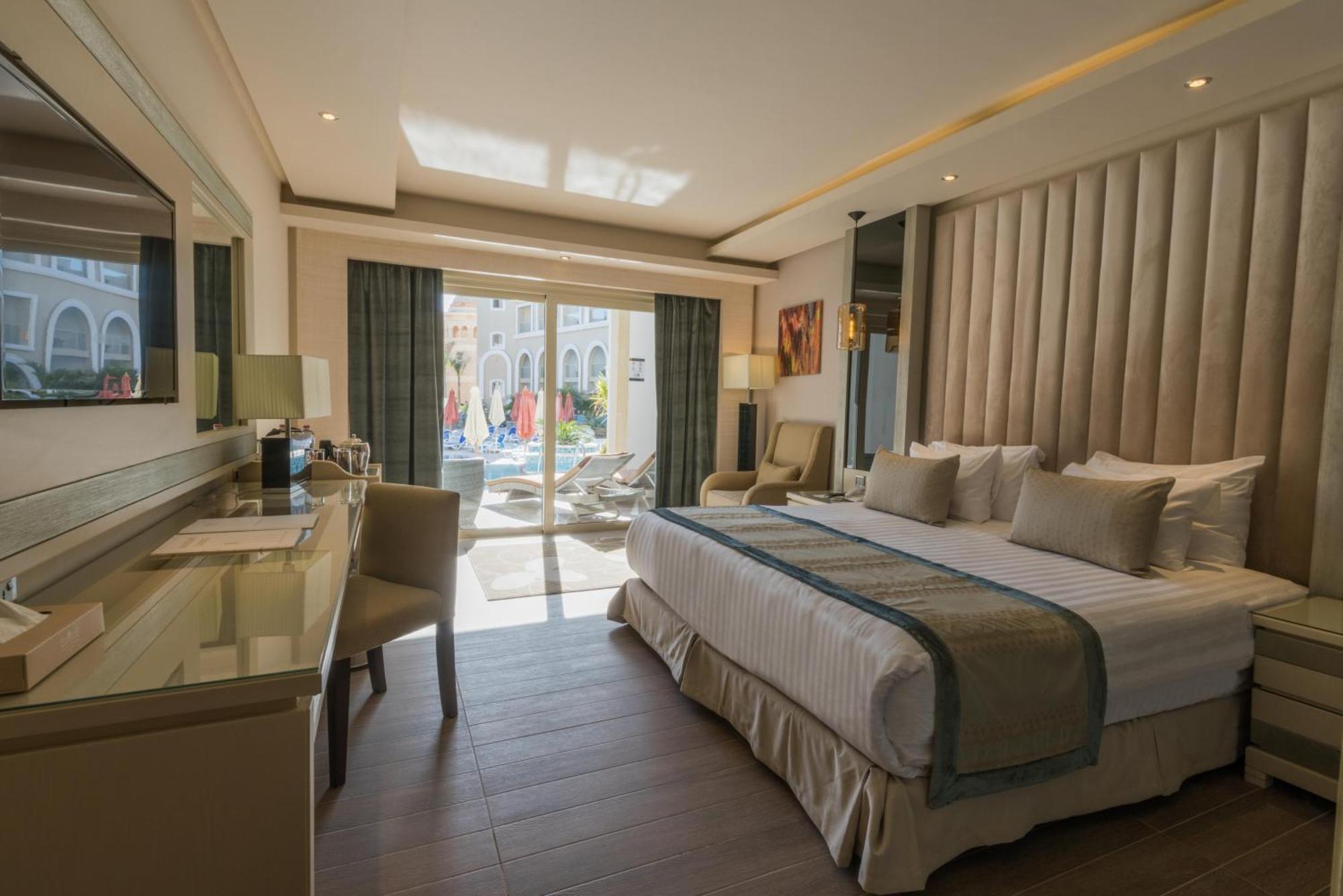 Kaisol Romance Resort Sahl Hasheesh - Adults Only Hurghada Ngoại thất bức ảnh A room at the hotel